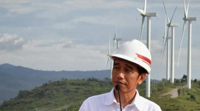 PLTB Sidrap menggerakkan turbin berkapasitas 2,5 MW, sehingga total kapasitas yang dihasilkan oleh 30 turbin adalah 75 MW. Foto : tribunnews.com