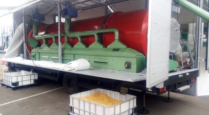 Mobil pengering jagung atau mobile corn dryer (MCD) dapat mempermudah petani jagung untuk mendapatkan kualitas jagung yang baik. Foto : Bebeja Agribisnis