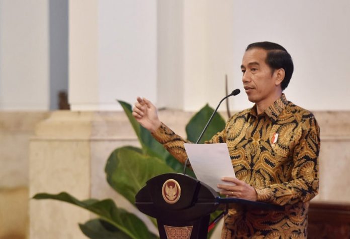 Presiden Joko Widodo mengatakan bahwa program pemberian sertifikat juga merupakan reformasi agraria yang masih dikejar penyelesaiannya. Foto : Arah.Com
