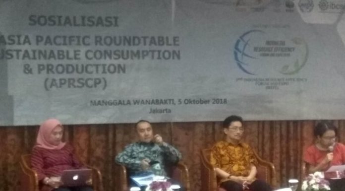 Konferensi pers 14th Conference Asia Pacific Roundtable For Sustainabiliity Consumption and Production & 2nd Indonesia Resource Efficiency Forum & Expo 2018. Foto : Istimewa