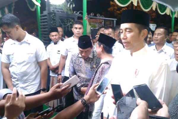 Presiden Joko Widodo mengatakan pemerintah segera memutuskan rencana pembangunan Jalan Tol Bawen-Yogyakarta yang saat ini merupakan salah satu proyek strategis nasional. Foto : Kabar24