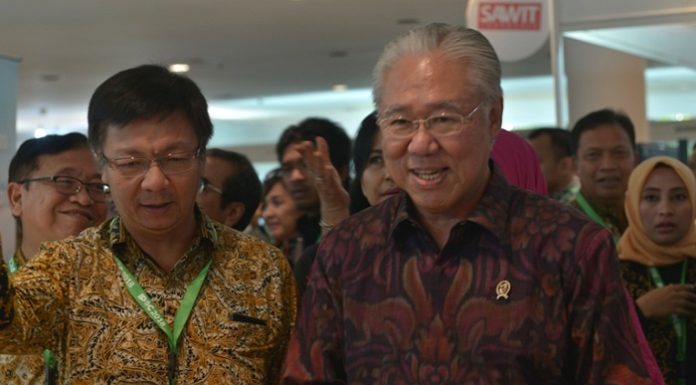 Menteri Perdagangan Enggartiasto Lukita Mendag mengingatkan agar pengusaha Indonesia tingkatkan ekspor ke Cina. Foto : GAPKI