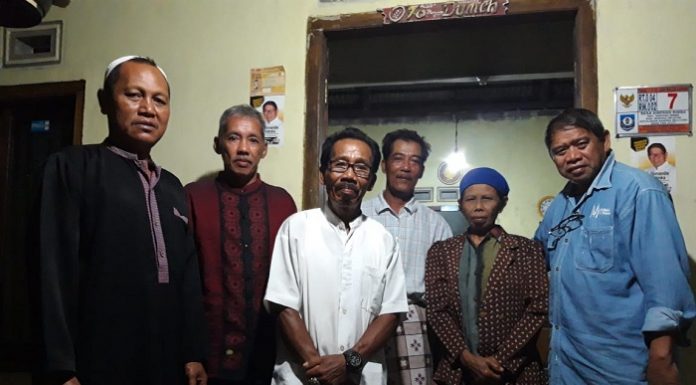 H Usmandie A Andeska (paling kanan) mendengar dan menyampaikan aspirasi masyarakat Bangka dan Belitung. Foto : Istimewa