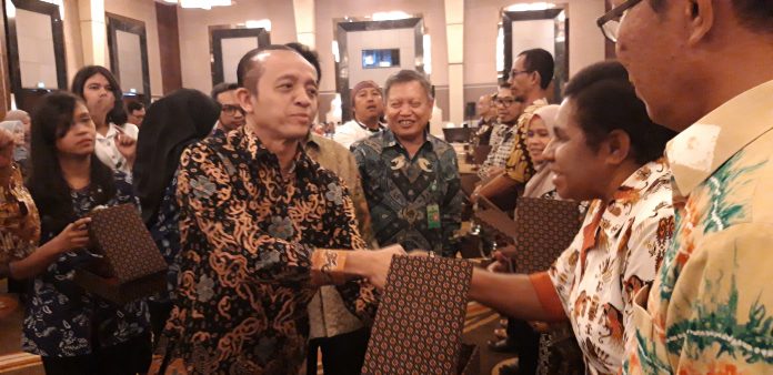 Sekretaris Jenderal Kementerian Lingkungan Hidup dan Kehutanan Bambang Hendroyono menyatakan KPH mampu turunkan deforestasi. Foto : Instimewa