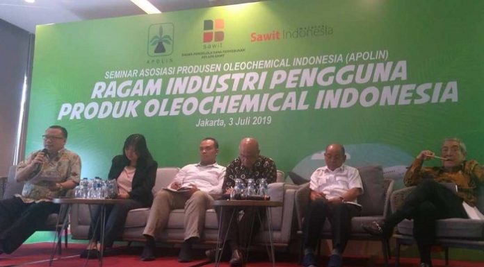 Seminar Oleokimia bertemakan “Ragam Industri Pengguna Produk Oleokimia Indonesia” memberikan gambaran cerah prospek bisnis industri ini ke depan. Foto : Istimewa
