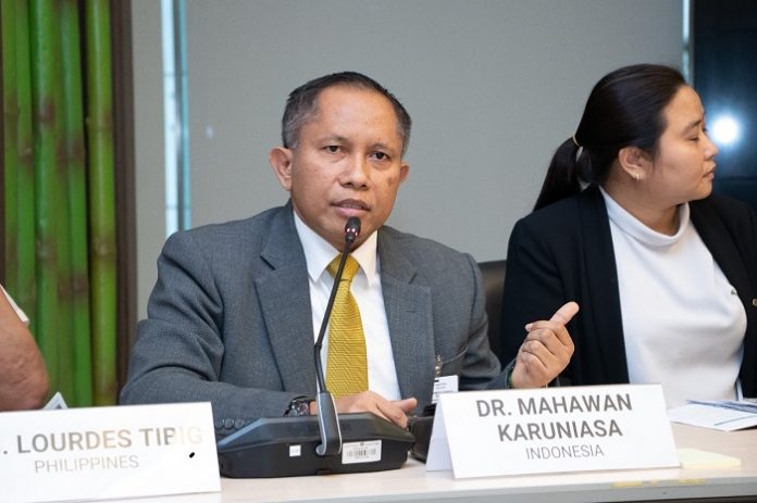 Ketua Jaringan Ahli Perubahan Iklim dan Kehutanan Indonesia (APIK Indonesia Network) Dr. Mahawan Karuniasa menyatakan pembentukan ACE secara kolektif mempercepat upaya aksi iklim di wilayah Asia. Foto : Istimewa.