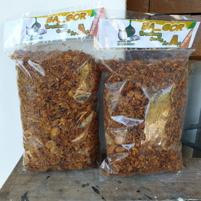 Produk bawang goreng yang dihasilkan oleh kelompok tani Kelompok Tani Hutan (KTH) Serba Usaha Merapi I mampu dijual seharga Rp75.000 per kilogram. Foto: Istimewa