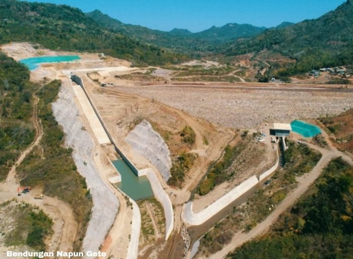 Bendungan Napun Gete yang berada di Kabupaten Sikka, Provinsi Nusa Tenggara Timur (NTT) yang rencananya sudah dapat dilakukan pengisian air (impounding) pada Desember 2020. Foto: Kementerian PUPR