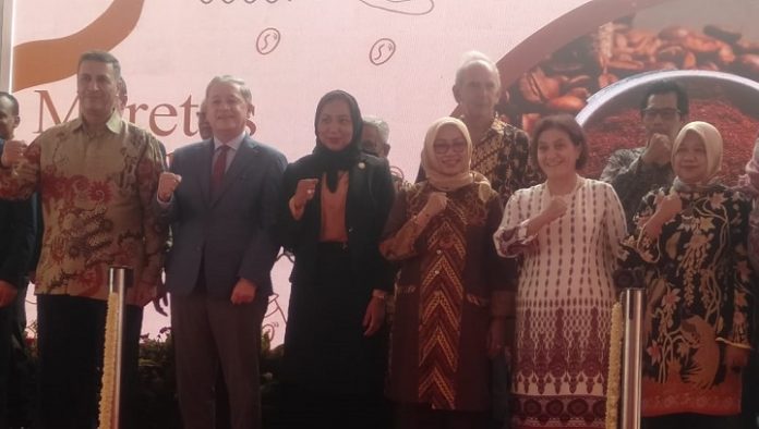 ndonesia Premium Coffee Expo & Forum 2022 diselenggarakan secara offline pada tanggal 24 hingga 26 Juni 2022 di Plaza Lapangan Banteng, Jakarta. Foto: Dok.Istimewa